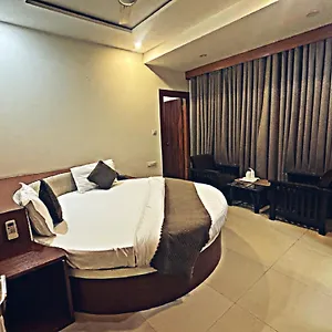The Safari Zirakpur